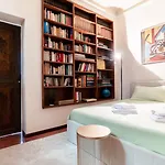 Historical Dwelling In Palazzo Terzi